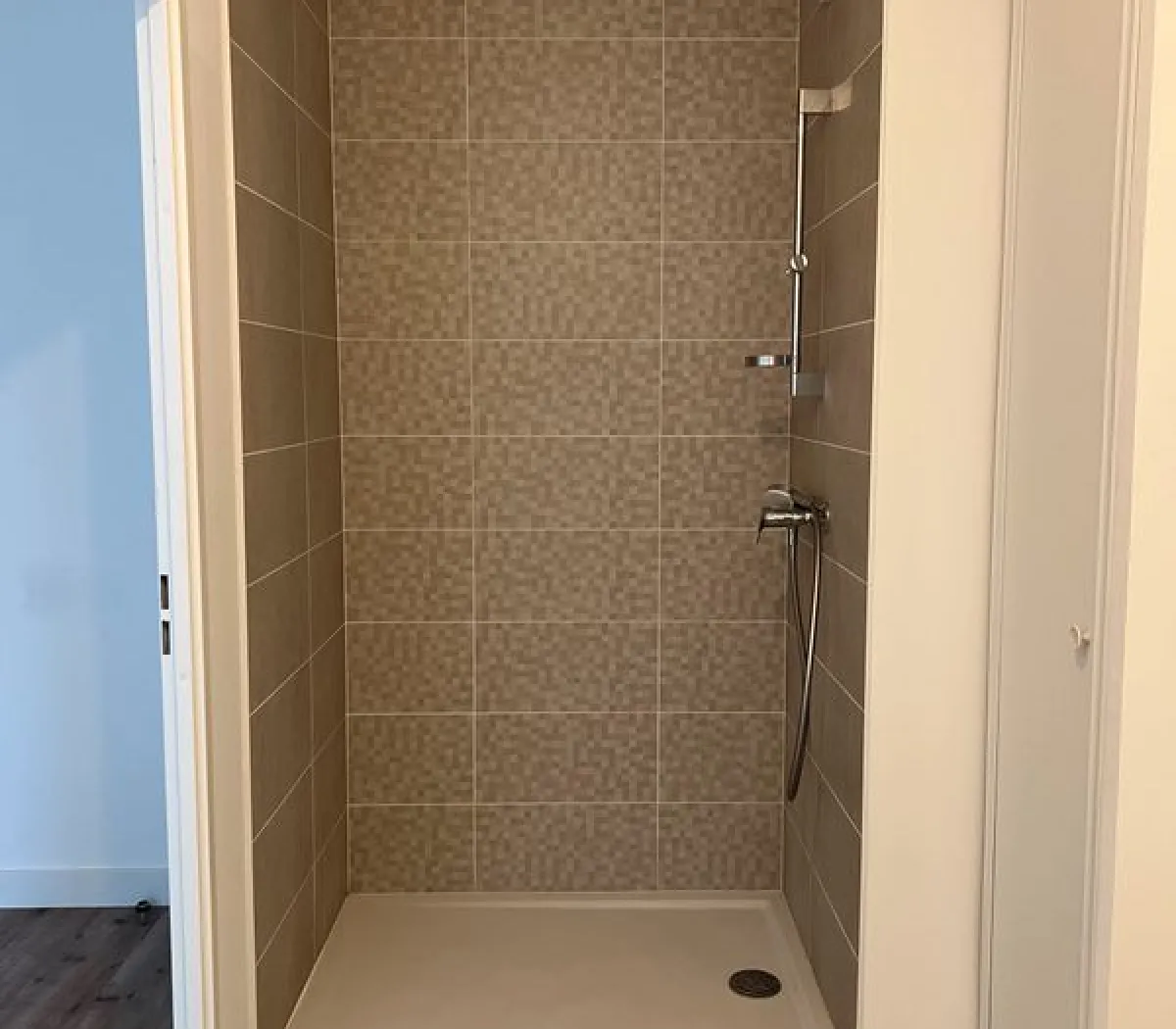 Location Bordeaux Appartement 6a4bb75f0a4e
