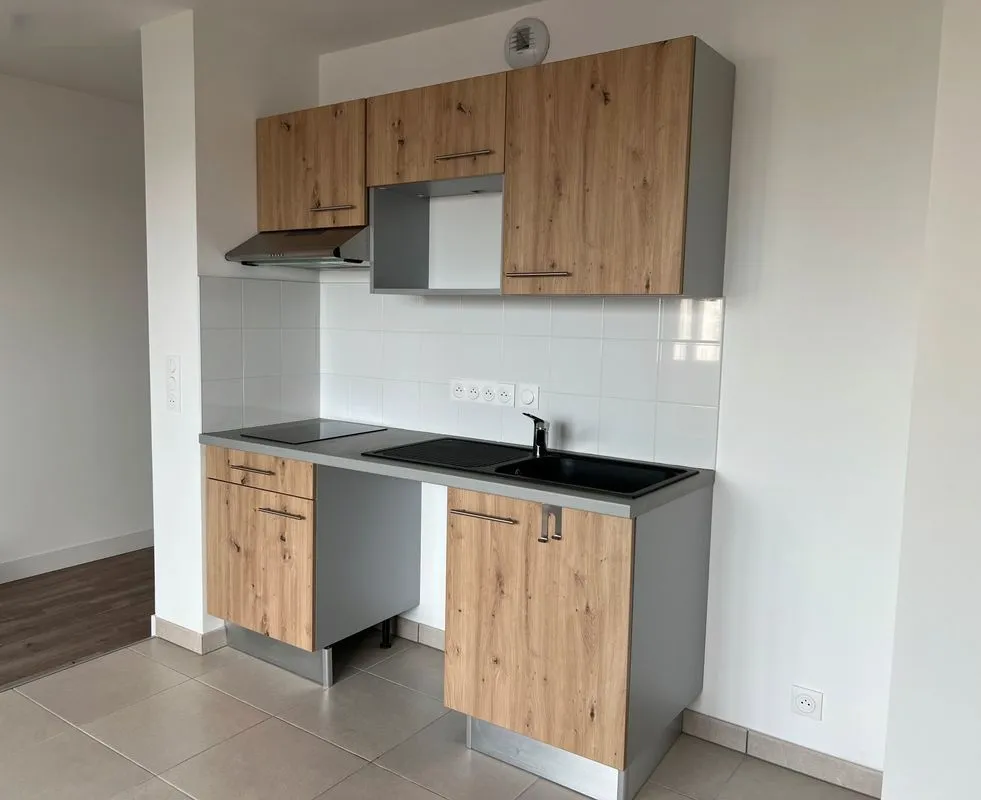 Location Bordeaux Appartement 6a4bb75f0a4e