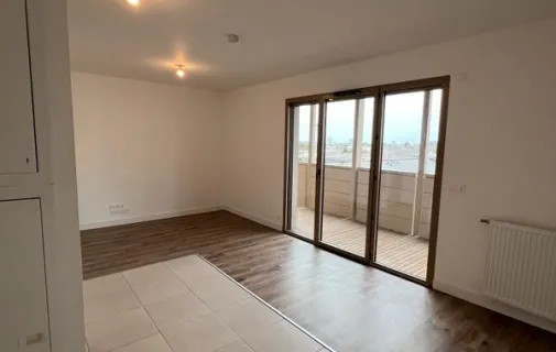 Location Bordeaux Appartement 6a4bb75f0a4e