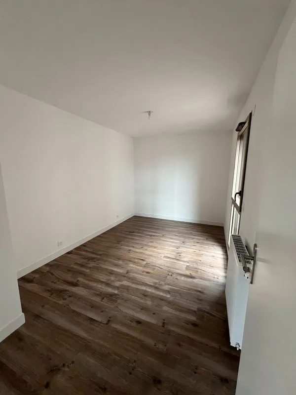 Location Bordeaux Appartement 6a4bb75f0a4e