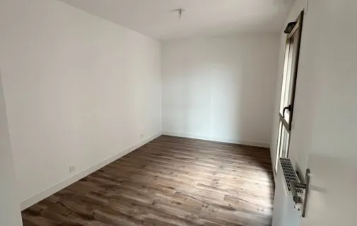 Location Bordeaux Appartement 6a4bb75f0a4e