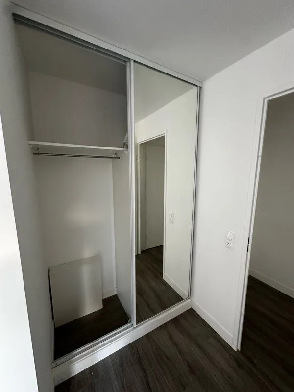 Location Romainville Appartement 6a4bbcb4cf48