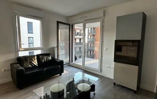 Location Romainville Appartement 6a4bbcb4cf48