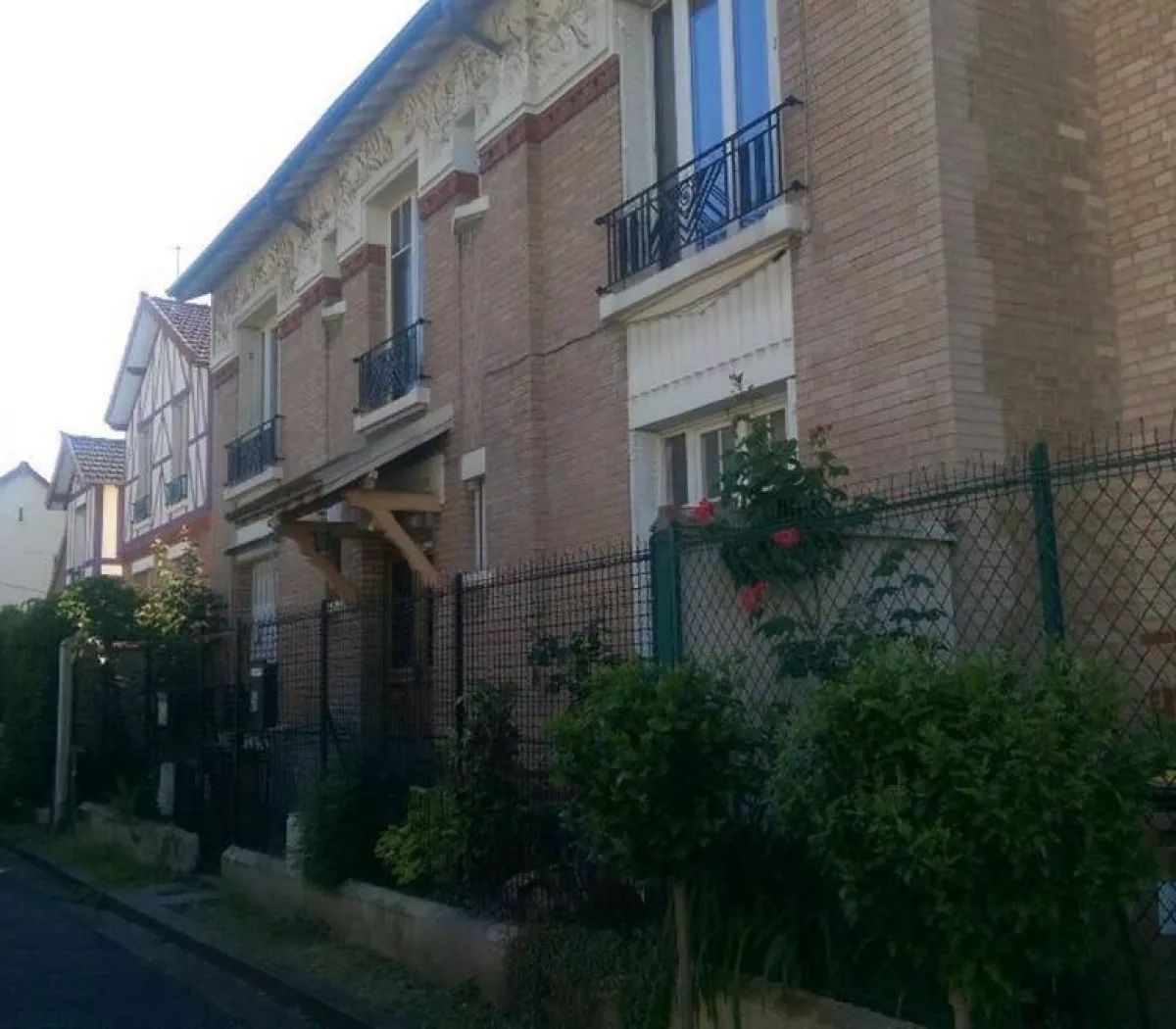 Location Courbevoie Appartement 6a4bc82a0d4f
