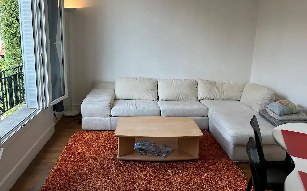 Location Courbevoie Appartement 6a4bc82a0d4f