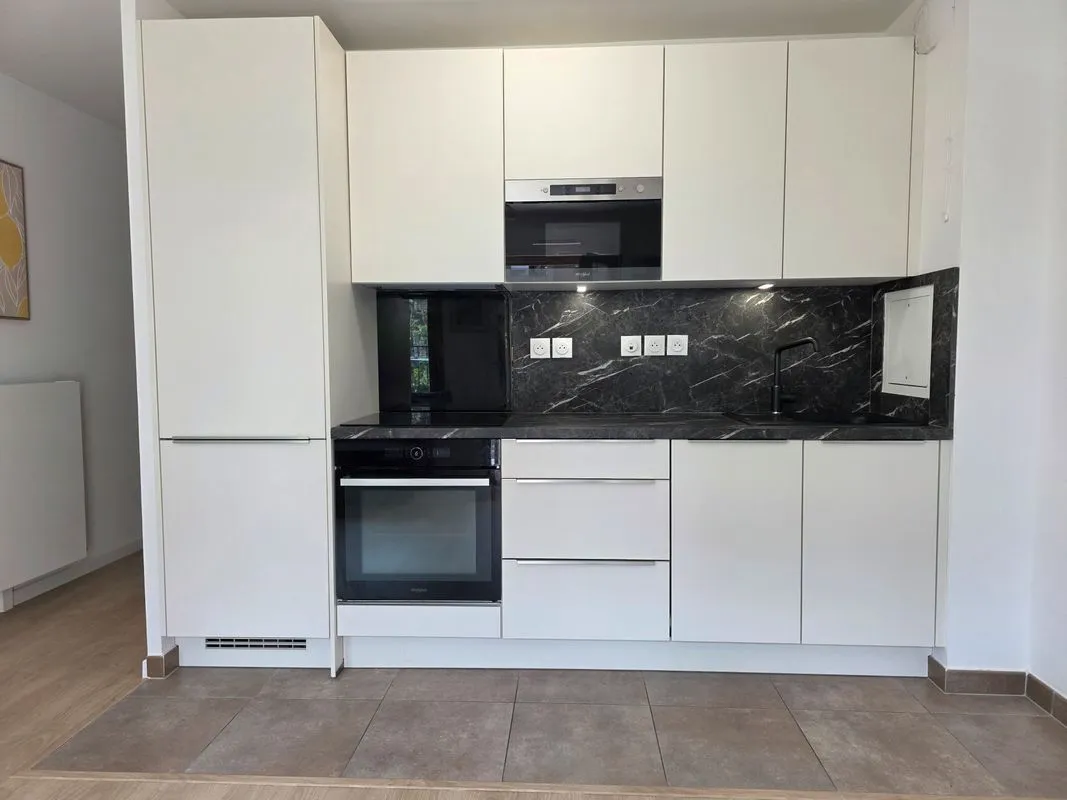 Location Asnières-sur-Seine Appartement 6a4bd1ec8b5f