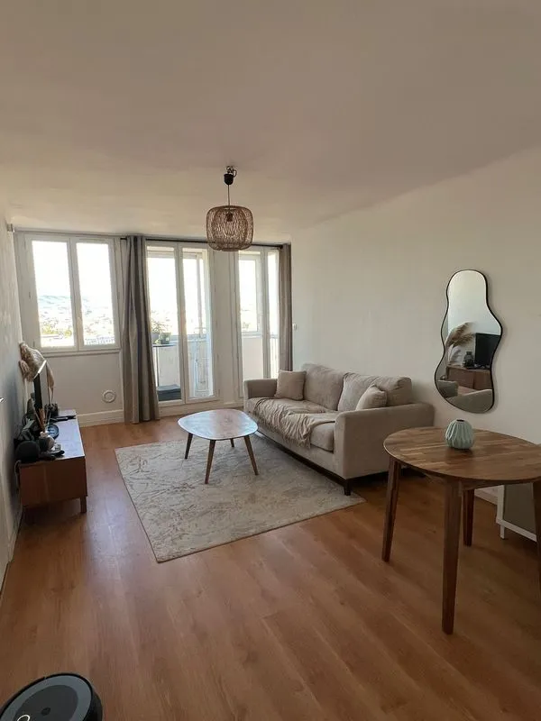 Location Marseille Appartement 6a4bd33ddbf9