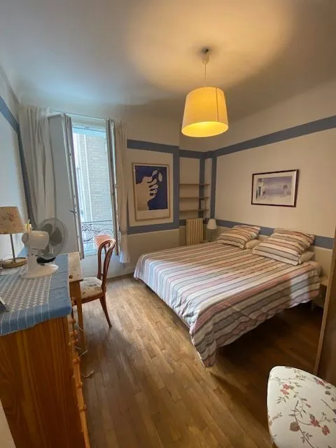 Location Issy-les-Moulineaux Appartement 6a4bd3d34f58
