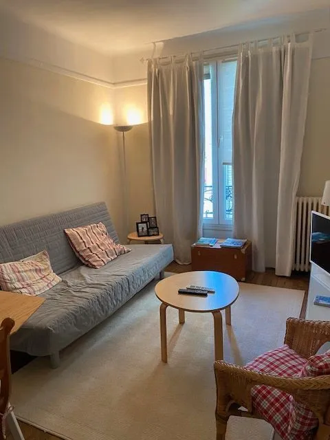 Location Issy-les-Moulineaux Appartement 6a4bd3d34f58