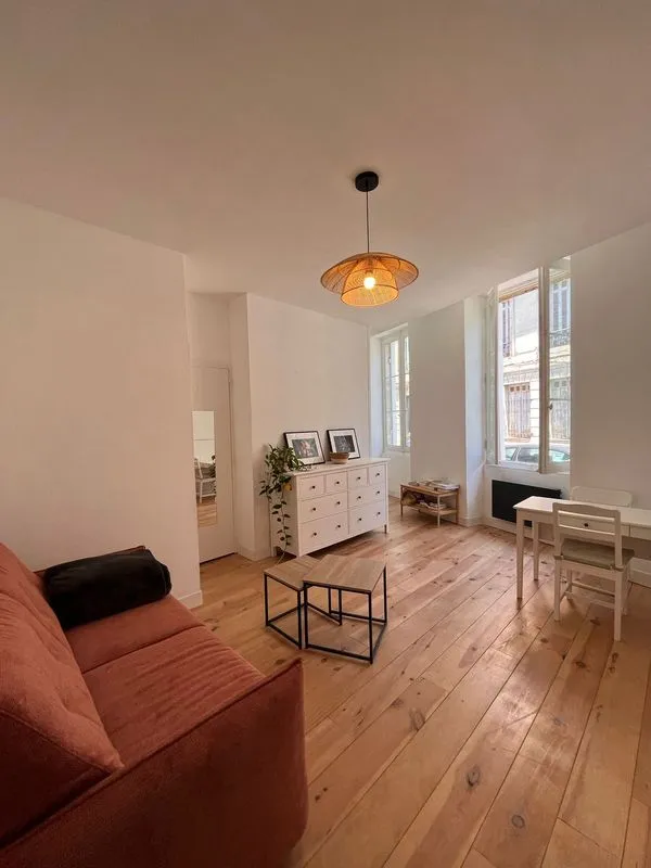 Location Bordeaux Appartement 6a4bd55b68f9