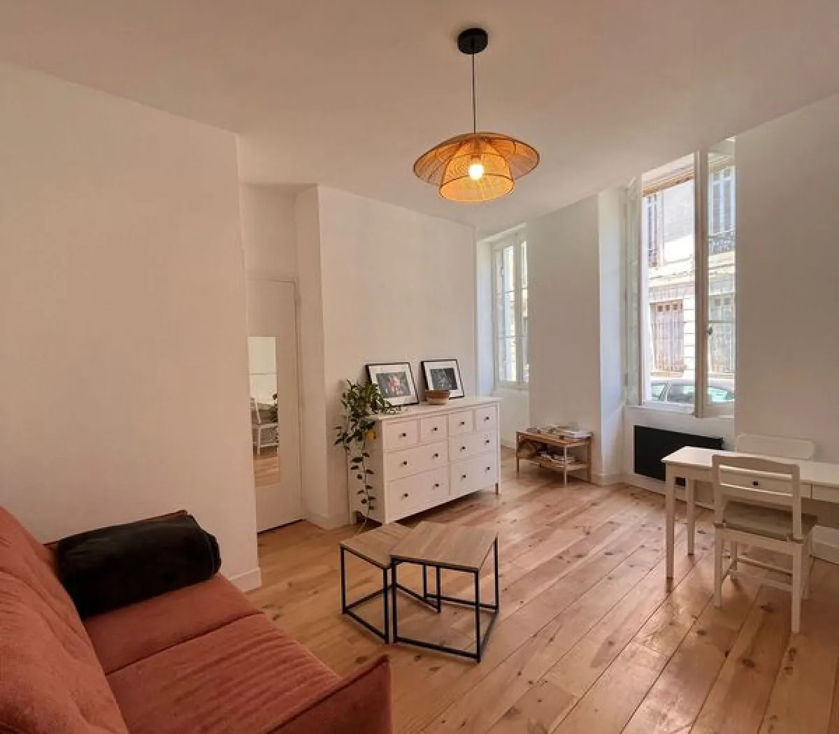 Location Bordeaux Appartement 6a4bd55b68f9