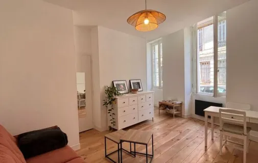 Location Bordeaux Appartement 6a4bd55b68f9