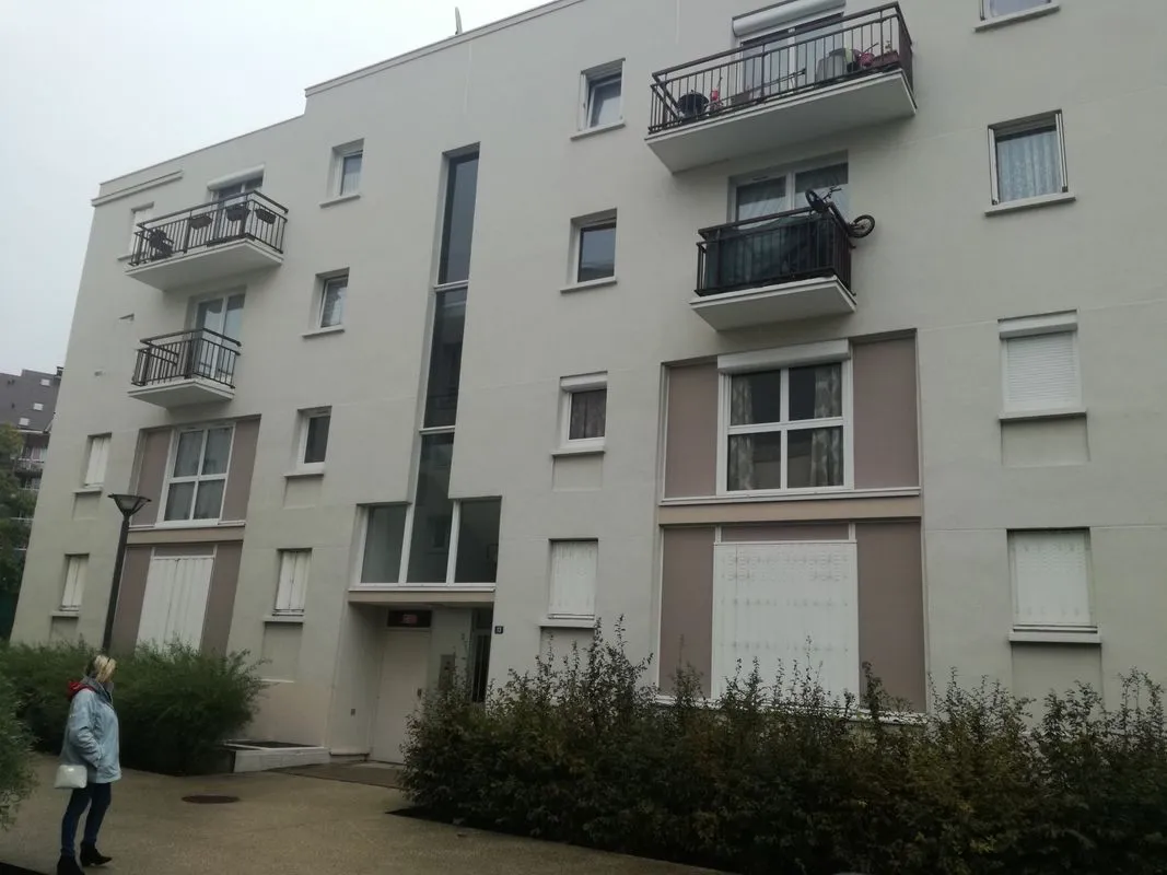 Location Noisy-le-Grand Appartement 6a4bf2c3ef75