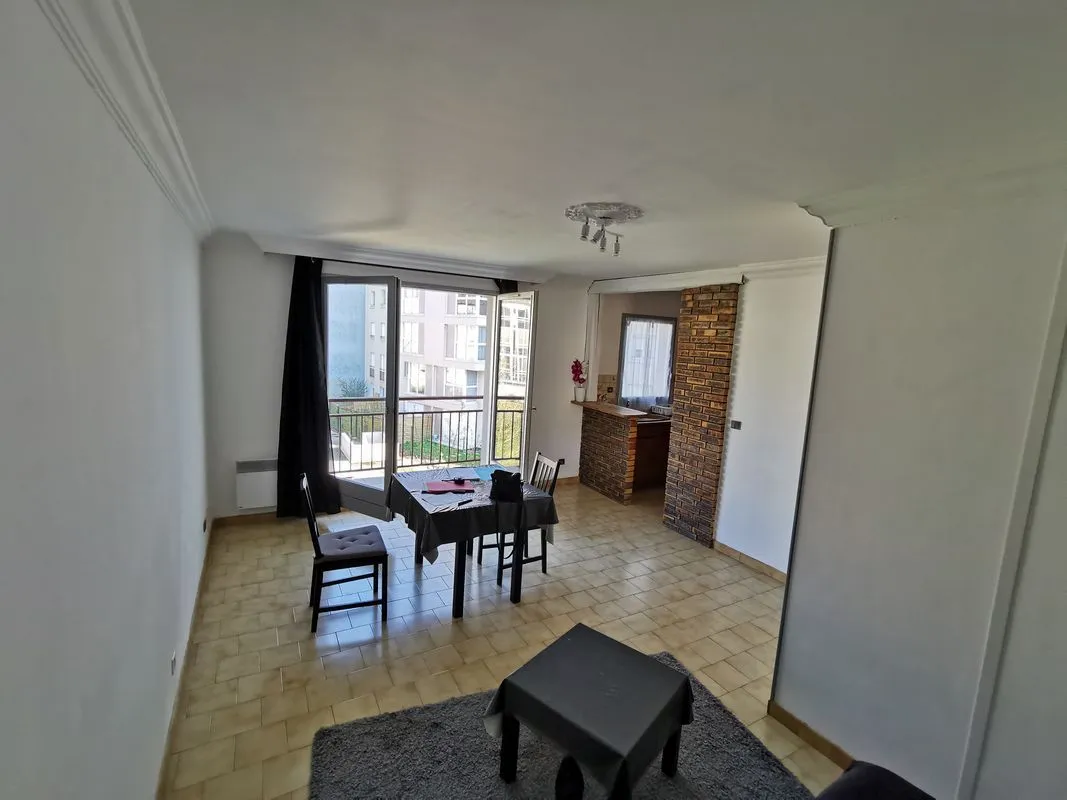 Location Noisy-le-Grand Appartement 6a4bf2c3ef75