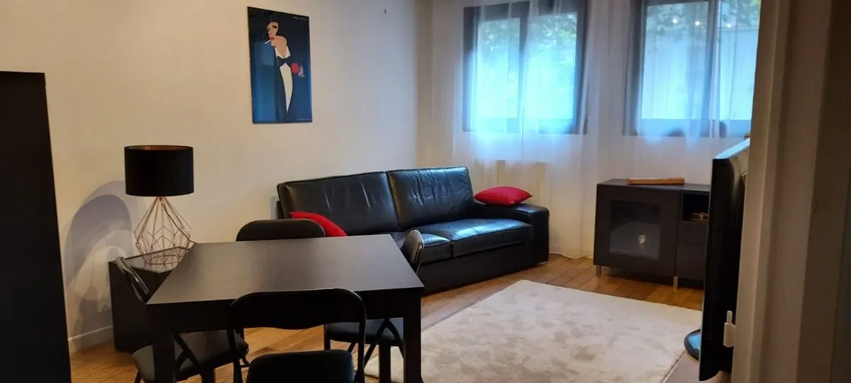 Location Paris Appartement 6a4c4f16960c