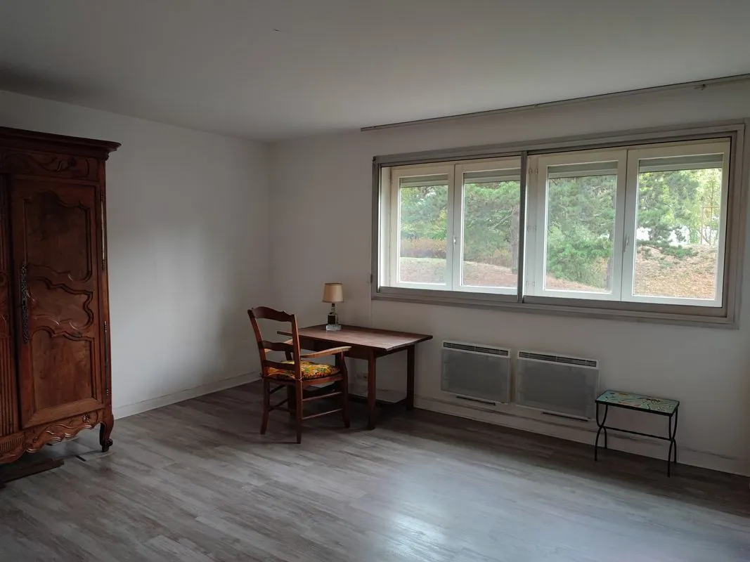 Location Clichy Appartement 6a4c4f214c4a