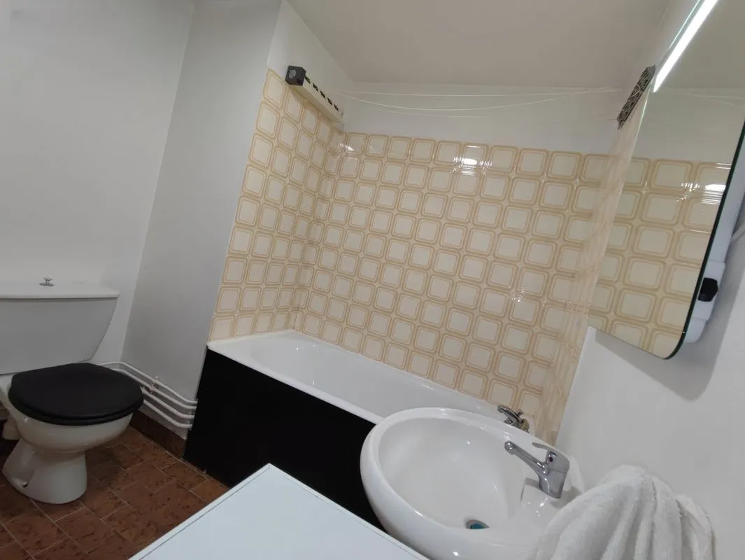 Location Clichy Appartement 6a4c4f214c4a