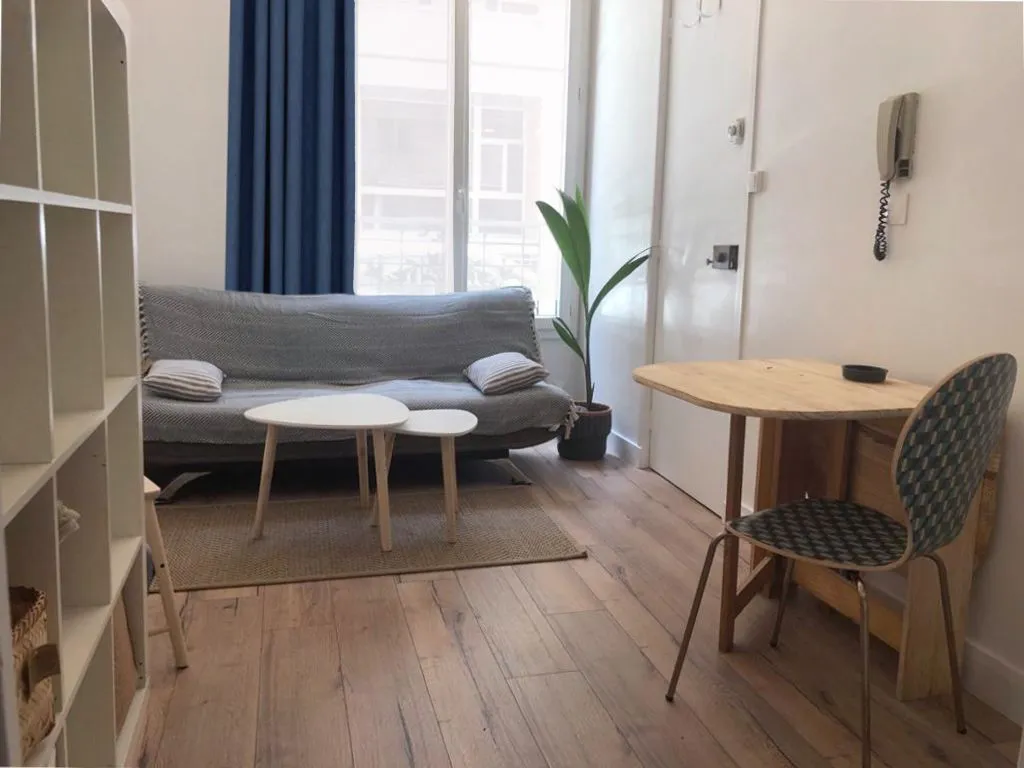 Location Paris Appartement 6a4cee89168c