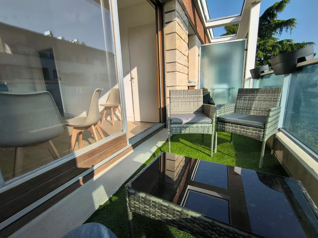 Location Rueil-Malmaison Appartement 6a4cf5ca780b