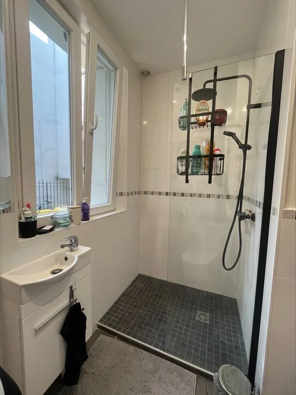 Location Issy-les-Moulineaux Appartement 6a4cf7abd34e