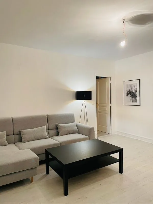 Location Issy-les-Moulineaux Appartement 6a4cfd798453