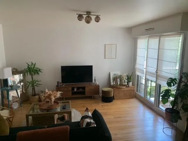 Location Levallois-Perret Appartement 6a4d00dea9b4