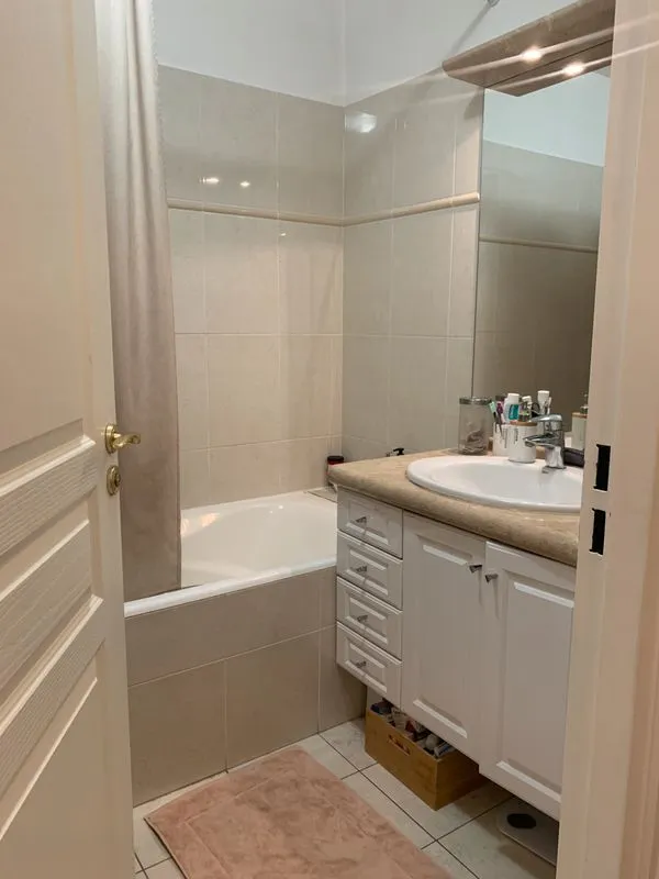 Location Levallois-Perret Appartement 6a4d00dea9b4
