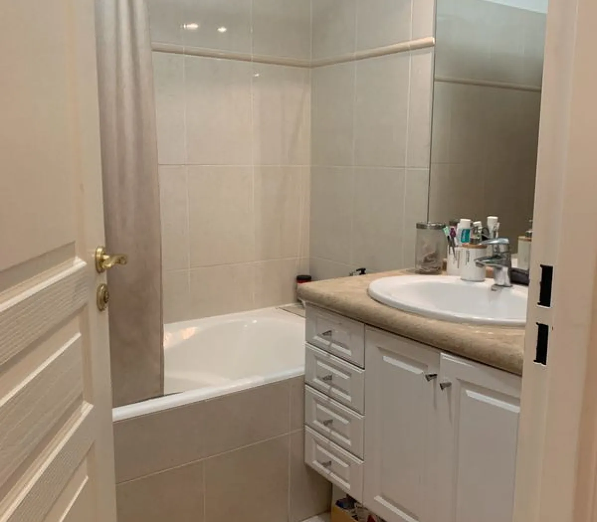Location Levallois-Perret Appartement 6a4d00dea9b4