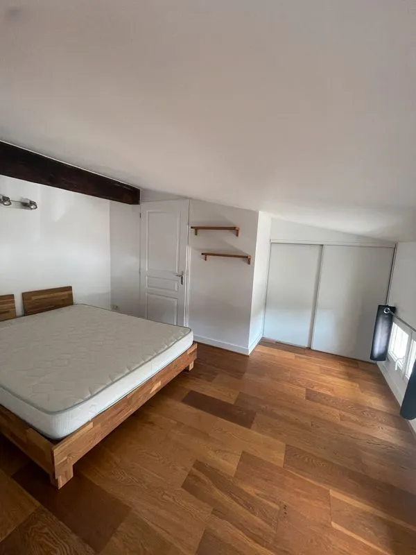 Location Bordeaux Appartement 6a4d00f05fa8