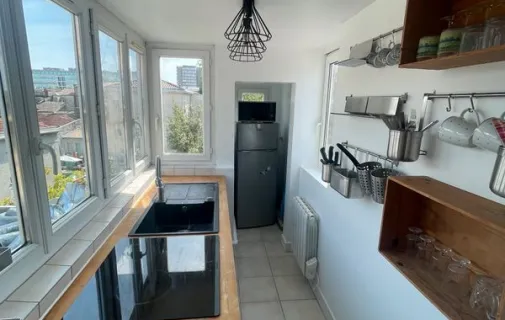 Location Bordeaux Appartement 6a4d00f05fa8