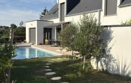 Location Tours Maison 6a4d3465edc0