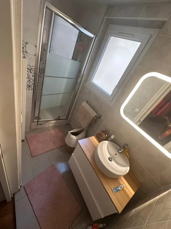 Location Bagnolet Appartement 6a4da451a8a2