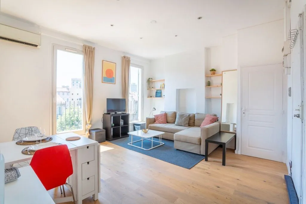 Location Marseille Appartement 6a4e555ae577