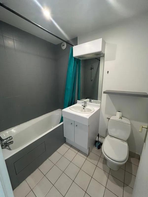 Location La Garenne-Colombes Appartement 6a4e56e4e66c