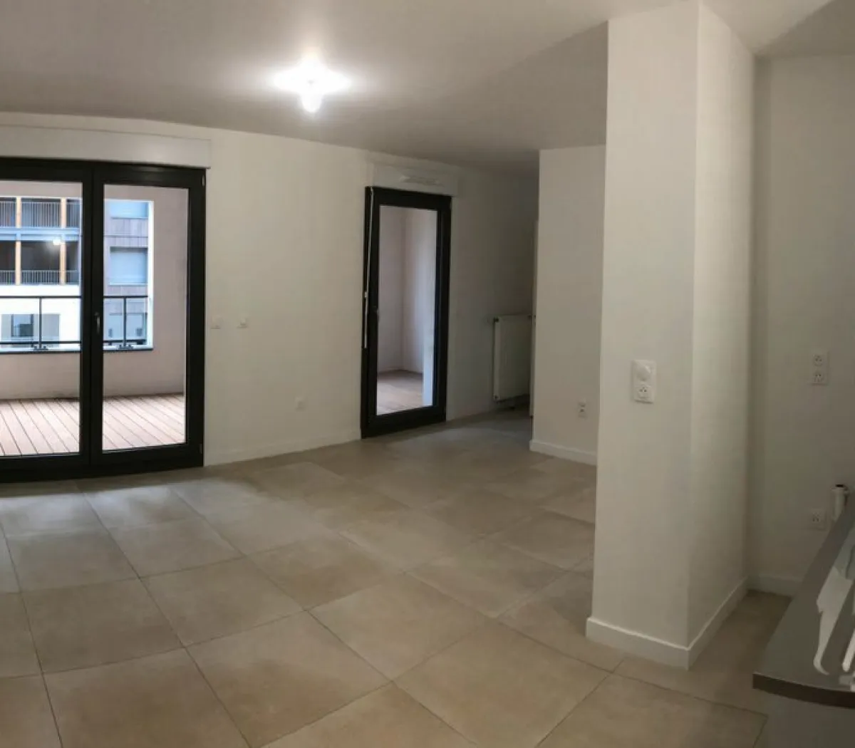 Location Rosny-sous-Bois Appartement 6a4e74320287