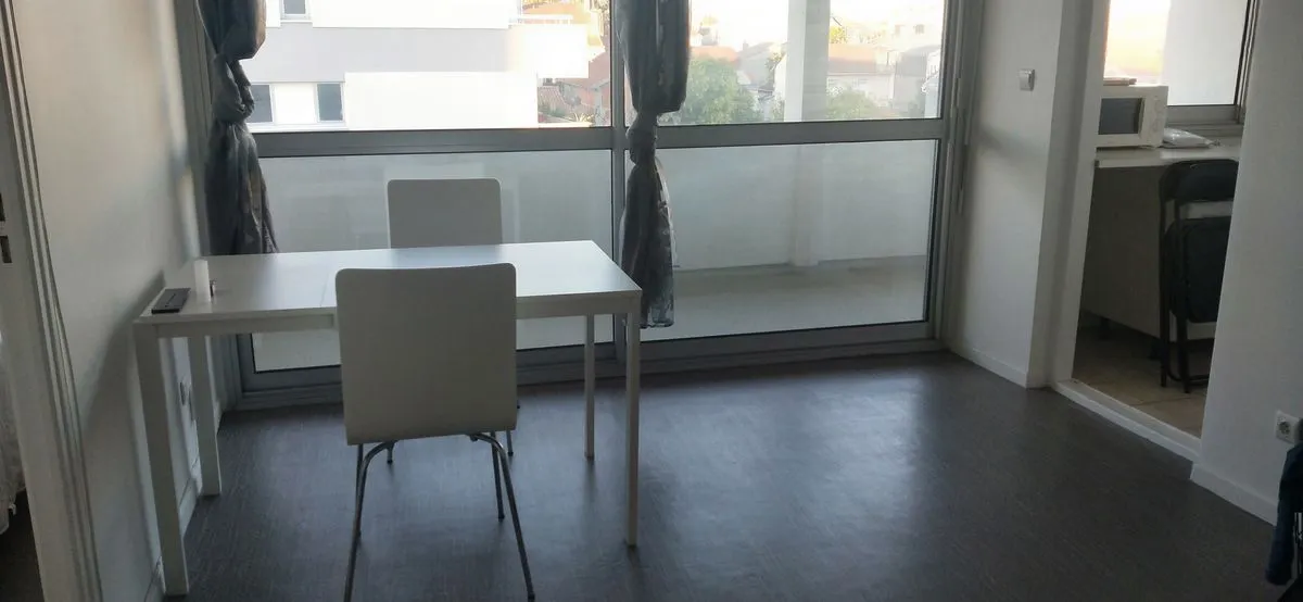 Location Bordeaux Appartement 6a4e800d6877