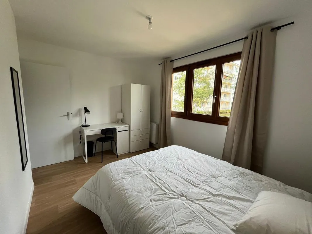 Location Rennes Appartement 6a4e8c7ee3b1