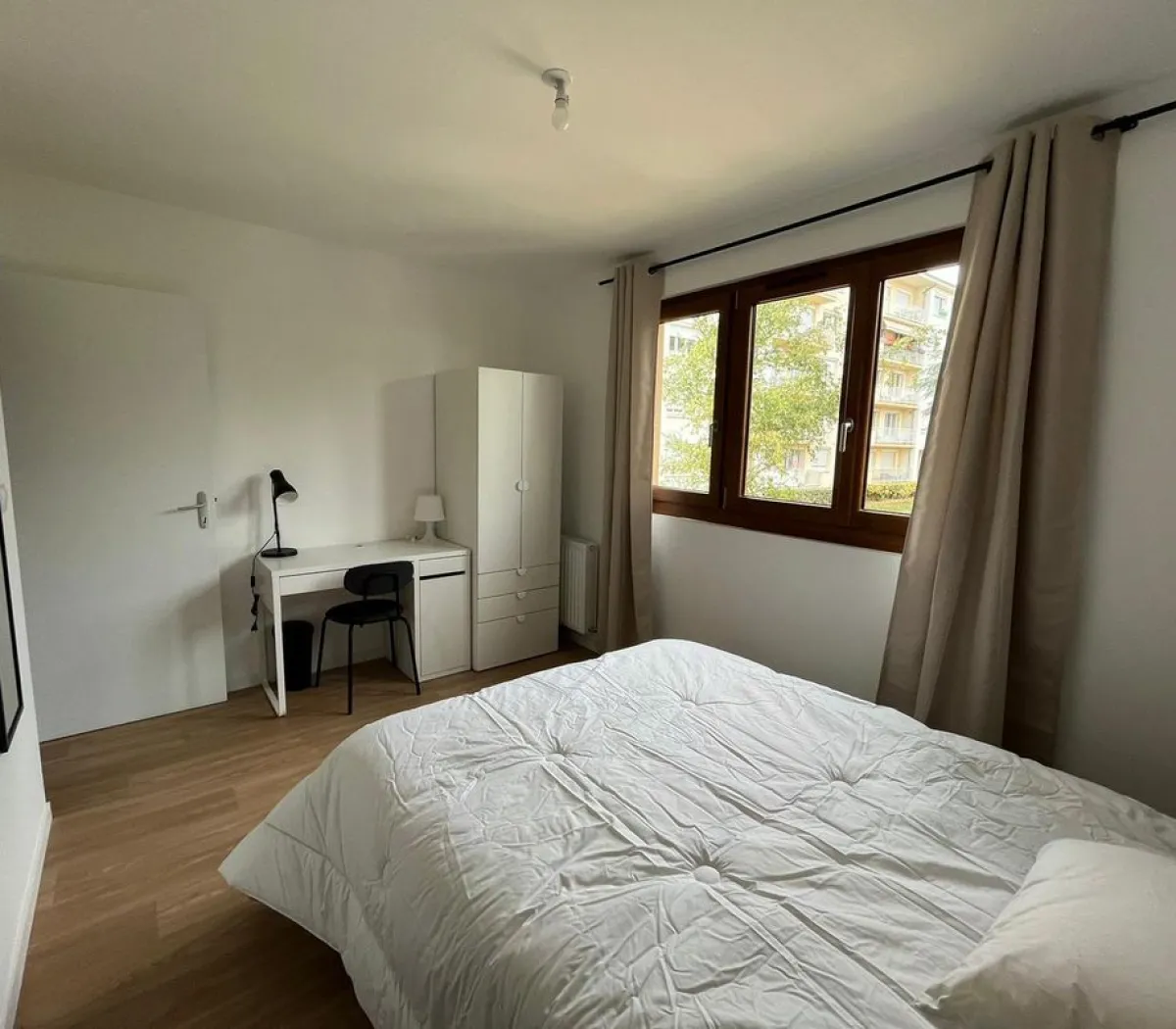 Location Rennes Appartement 6a4e8c7ee3b1