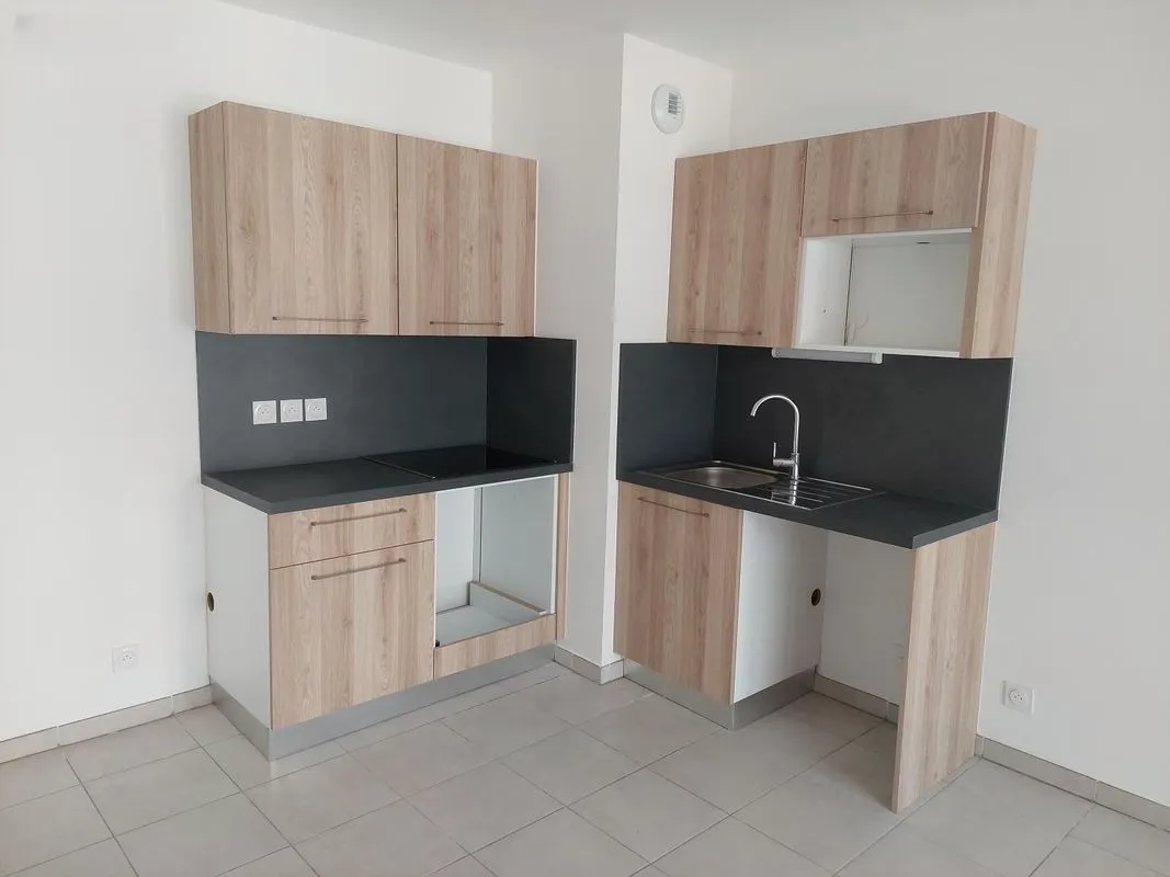 Location Lyon Appartement 6a4ed75543b0