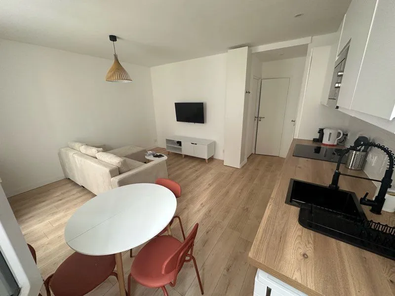 Location Clichy Appartement 6a4ee14de664