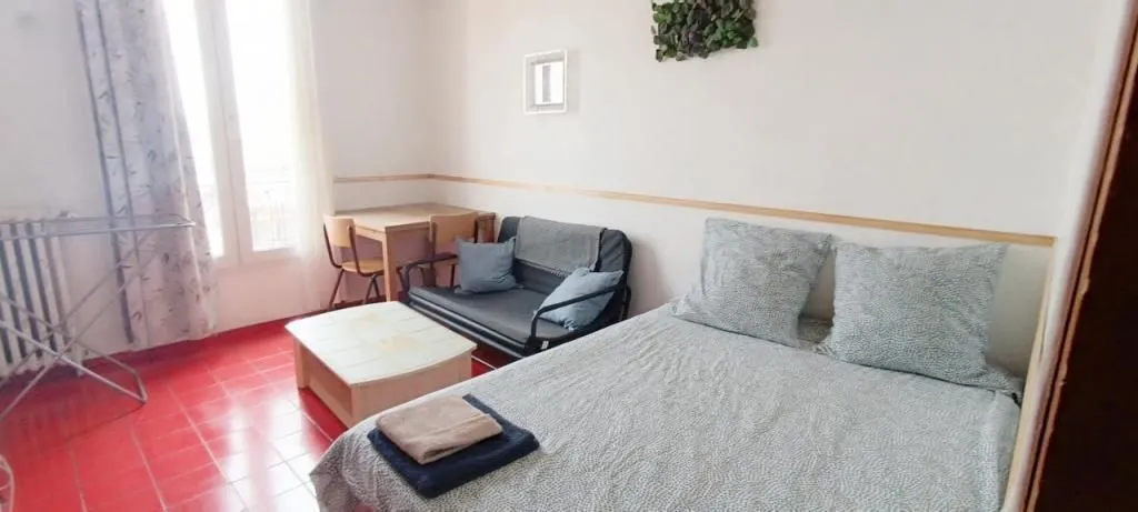 Location Clichy Appartement 6a4f875b3225
