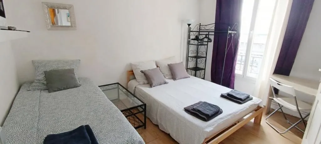 Location Clichy Appartement 6a4f92563a53