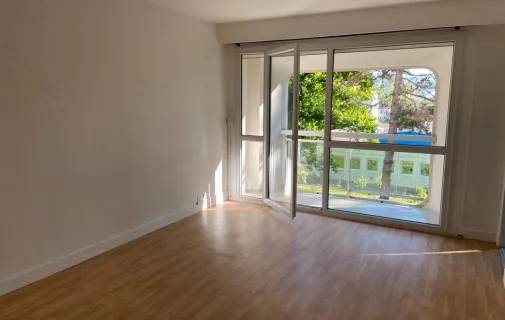 Location Rennes Appartement 6a50c964df1a