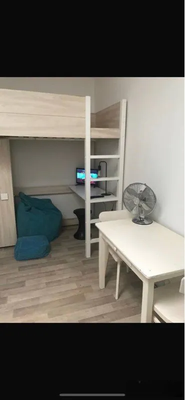 Location Paris Appartement 6a50e9426648