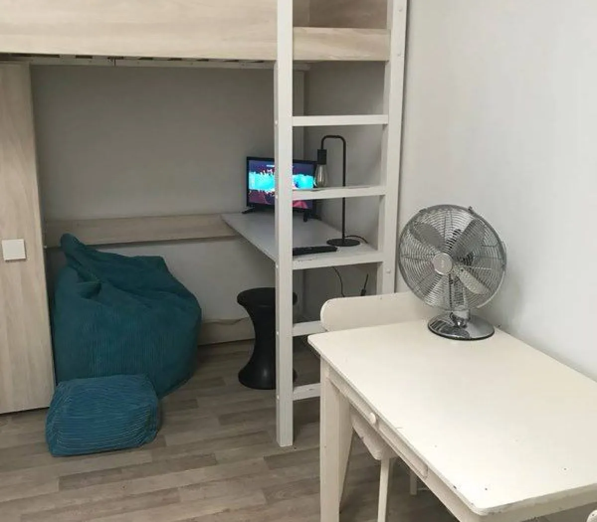 Location Paris Appartement 6a50e9426648