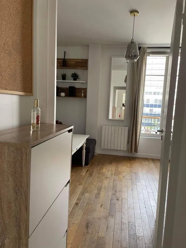 Location Courbevoie Appartement 6a50ebe81382