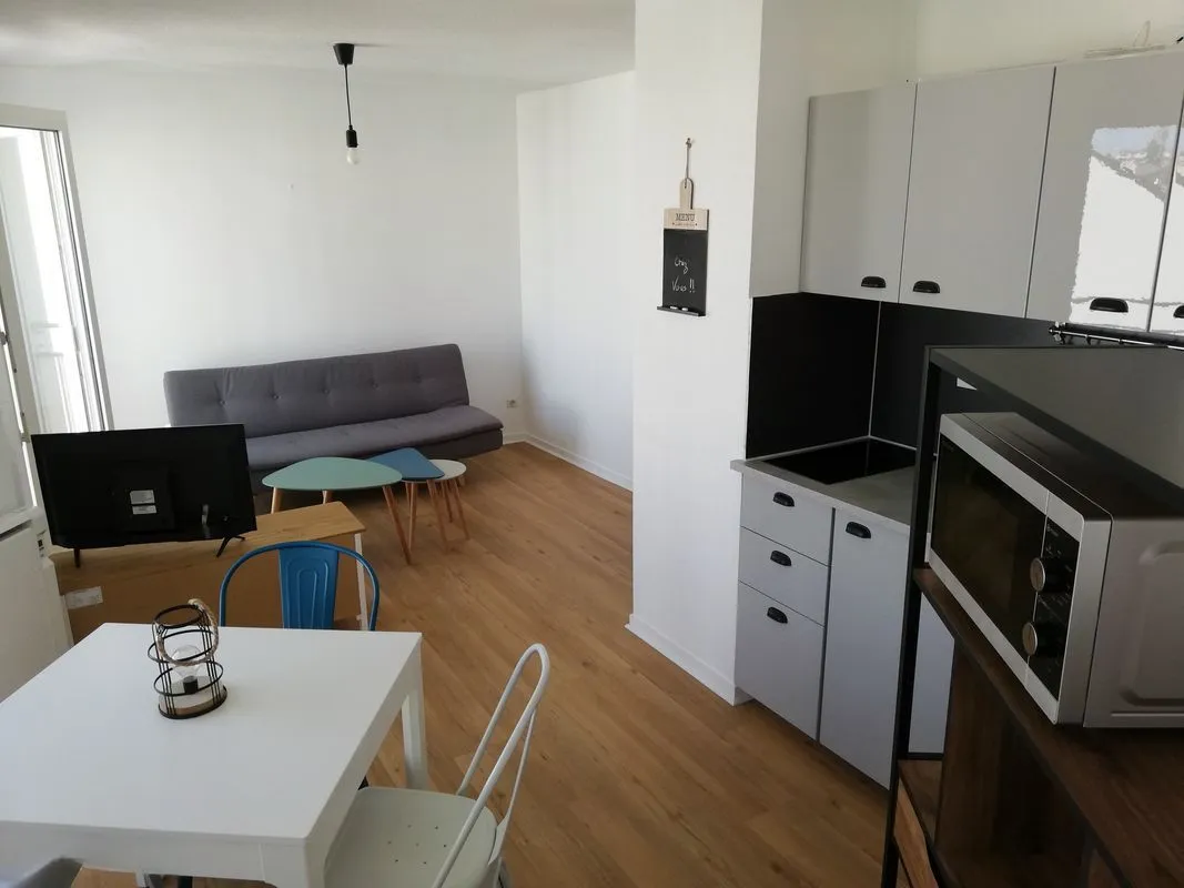 Location Nantes Appartement 6a50ebf8609f
