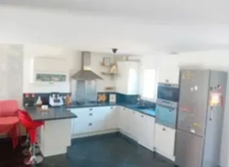 Location Vaulx-en-Velin Maison 6a526abd575f