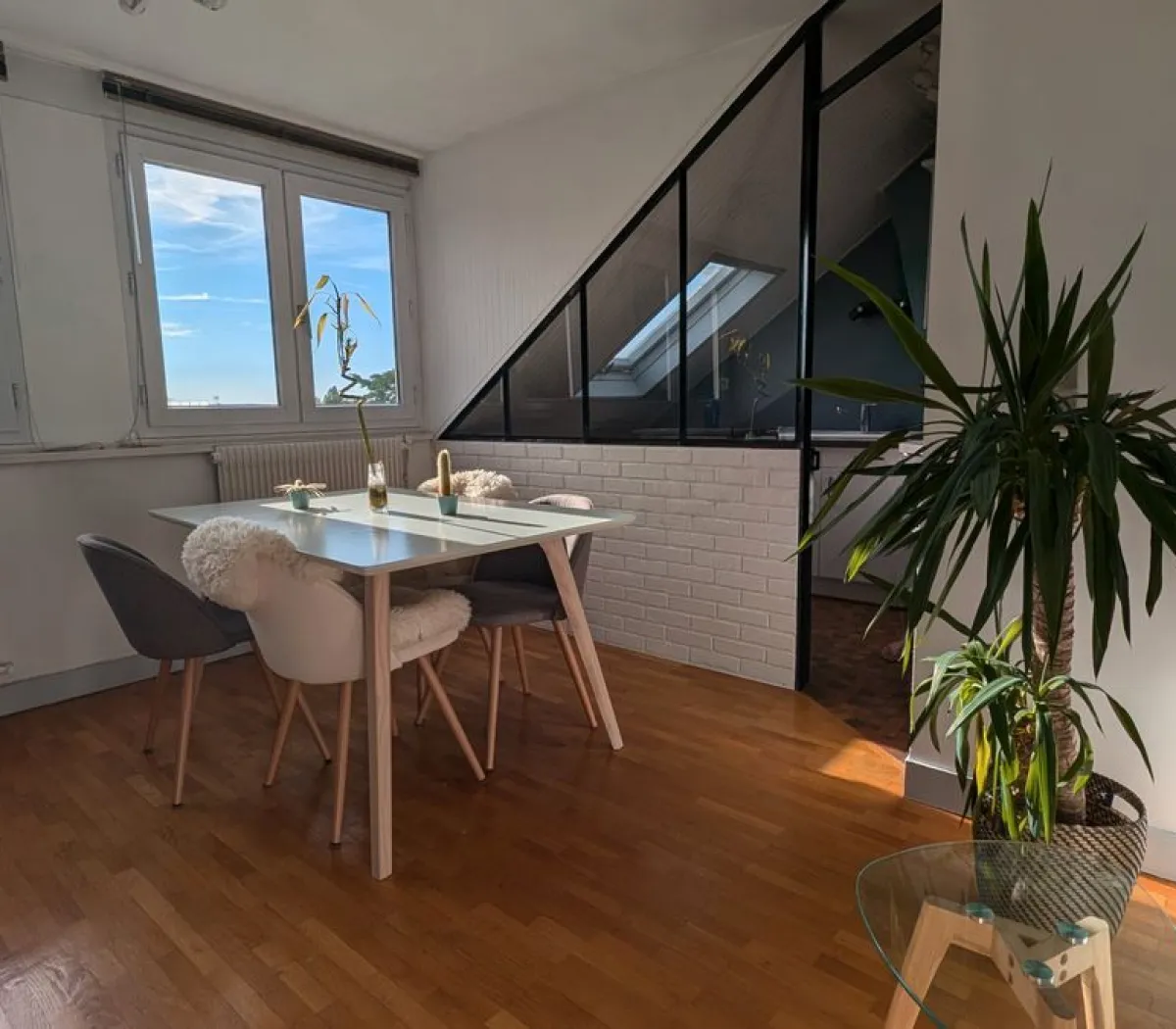 Location Rueil-Malmaison Appartement 6a52b99cd357