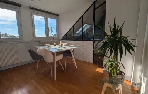 Location Rueil-Malmaison Appartement 6a52b99cd357